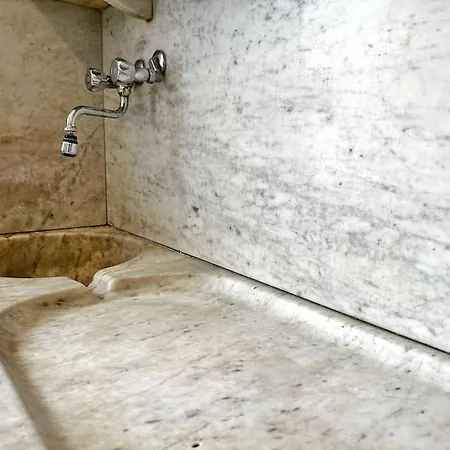 Apartman Massa 57 - *